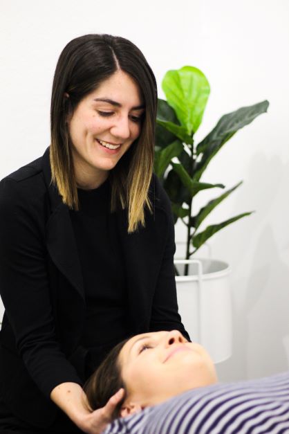 Wholesome-Physiotherapy-in-action